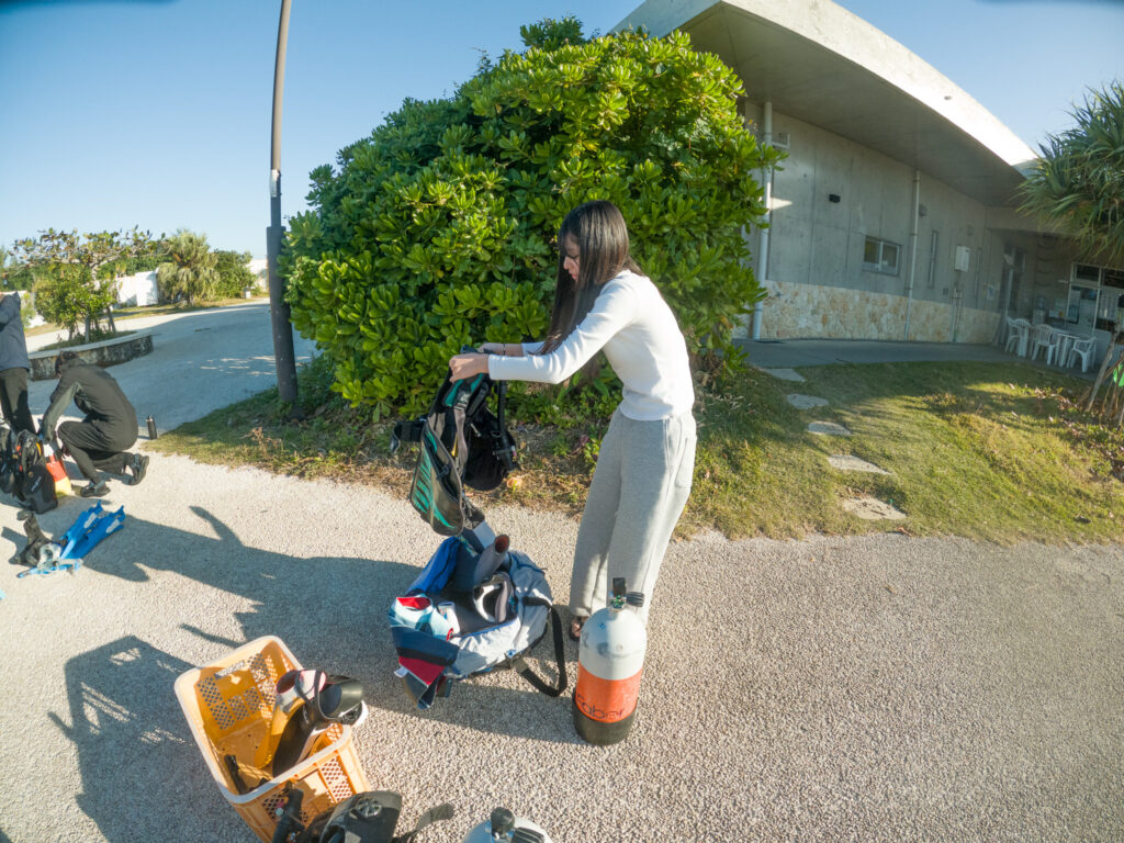 初日はビーチで思い出しながらまずはセッティングの復習から
